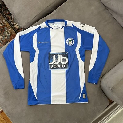 Camiseta deportiva rara Wigan Athletic Champion azul/blanco a rayas manga larga talla pequeña Foto 1 de 4
