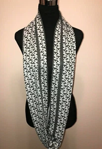 Neu ohne Etikett Michael Kors MK Logo Print Infinity grau Schal  - Bild 1 von 3