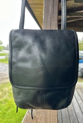 Bolsa Transversal de Couro da VTG Ellington Rucksack Company Mini Bolsa de Viagem Preta - Imagem 1 de 4