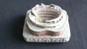 "Pisapapeles de escritorio oficina de campo NFL DENVER BRONCOS Invesco 2-1/2"" x 3" - Imagen 1 de 1