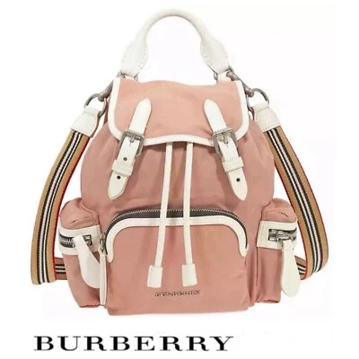 Mochila BURBERRY Malva Nylon con Borde de Cuero Cordón Bolsillos Laterales Mochila Foto 1 de 4