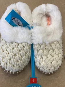 New Mad Love Womens Slippers House Shoes Size 6 Ivory Knit Upper Faux Fur Lining - Picture 1 of 3