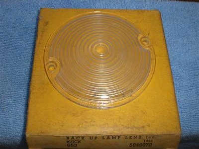 BUICK 5946070 1955; LENTE ESPECIAL, SUPER, CENTURY &amp; ROADMASTER; LÁMPARA DE RESPALDO ( Foto 1 de 1