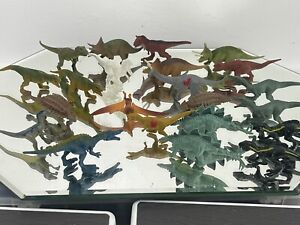 Jurassic World Park Mini Figures Dinosaur Lot of 22 Mattel