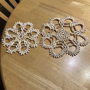 2 Vintage Sea Shell Trivet Hot Pad Doily Wall Art Beach BOHO Cottage Kitchen - Picture 1 of 8