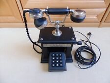 Telefon Nostalgie Potsdam mit ausklappbarer Tastatur