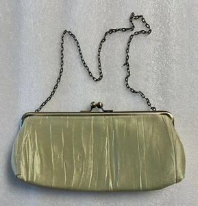 Green Pleated￼ Cloth Clutch Purse Handbag Evening bag Hideaway Chain Vintage - Picture 1 of 10