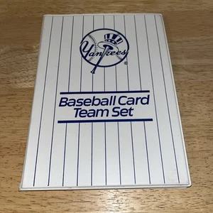 Vintage New York Yankees Baseball Team Card Set Album ***EMPTY*** MLB - Picture 1 of 5