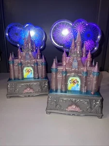 2x Disney Princess Wishes Ultimate 100th Celebration Schloss Spieluhr Schmuckkästchen - Bild 1 von 4