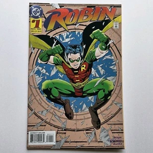 ROBIN #1 Embossed Cover DC 1993 NM 9.4 *FREE SHIPPING ON ADDITIONAL COMICS* - Picture 1 of 6