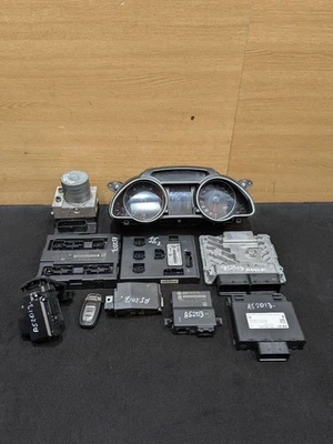 KIT CENTRALINA MOTORE COMPLETO AUDI A5 MK1 8T3 FACELIFT 2.0 BENZINA 8T2907115 - Immagine 1 di 4