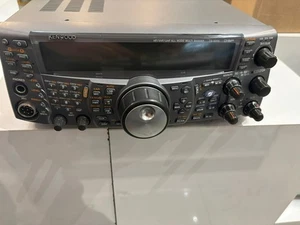 Kenwood TS2000, aucun ne fonctionne cet appareil ne fonctionne pas seulement pour pièces - rw uk - Photo 1/8