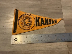 Vintage Felt Small Pennant Kansas The Sunflower State - Picture 1 of 2