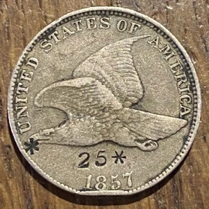 PIECE DE 1 CENT USA 1857 FLYING EAGLE SURCHARGÉE *25 (742) TRÈS RARE !!! - Picture 1 of 2