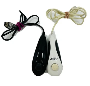 Lot Set of 2 Wired Nunchuck Controllers for Nintendo Wii, Black & White, TESTED - Picture 1 of 3