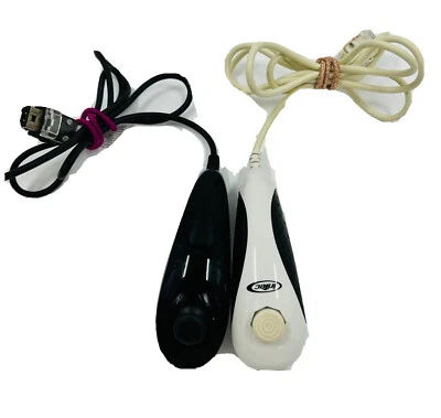 Lot Set of 2 Wired Nunchuck Controllers for Nintendo Wii, Black & White, TESTED - Image 1 of 3