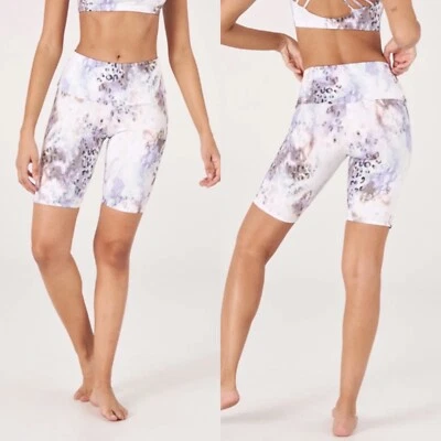 Nuevo con etiquetas Pantalones Cortos de Bicicleta Onzie Animal Estampado de Cuarzo Alto Talla Pequeña/Mediana Foto 1 de 4