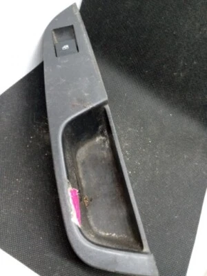 2010-2017 CHEVROLET Equinox Left Rear POWER WINDOW SWITCH OEM 20933566 Black - Image 1 of 4