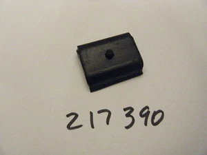 MCCULLOCH NEW 60, 80 FUEL TANK CUSHION PN 217390 - Picture 1 of 1