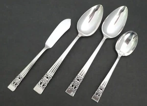 Community Oneida CORONATION 2 SOLID SERVING SPOONS Butter Knife Sugar Spoon NICE - Picture 1 of 6