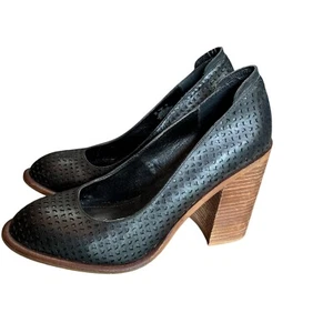 Kelsi Dagger Brooklyn 4" heel shoes black chunky perforated leather women 9.5 - Picture 1 of 6