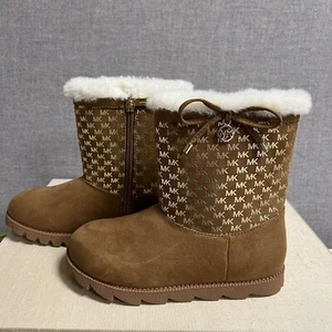 Michael Kors Girls “ Yancy” Boots Sz 2 NWOT - Picture 1 of 10