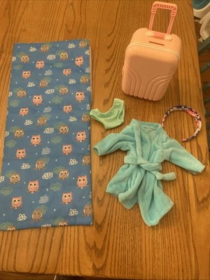 Nuestra Generación Muñeca Accesorios Saco de Dormir Maleta Bata Banda para el Pelo Bragas Foto 1 de 4