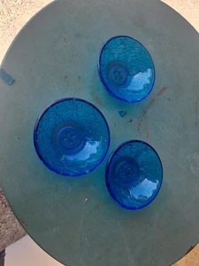 3 Sapphire Blue Pressed Glass  Bowls VTG Embossed Vine 4 5/8 Inches - Picture 1 of 8