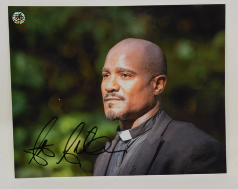 Seth Gilliam in The Walking Dead Signed Photo 8 x 10 COA Cover