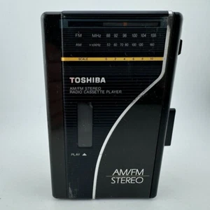 Reproductor de cinta de casete estéreo de radio AM/FM Toshiba de colección probado KT-4018 - Imagen 1 de 7