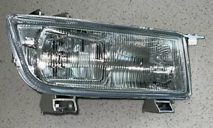 Luz antiniebla delantera de pasajeros SAAB 2002-2005 #5284534 - Imagen 1 de 2