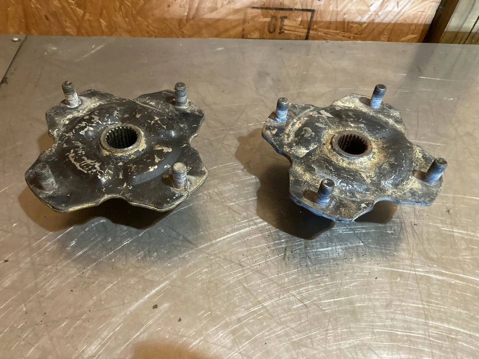 Bujes de rueda trasera Honda Fourtrax 125 1987 87 Foto 1 de 1