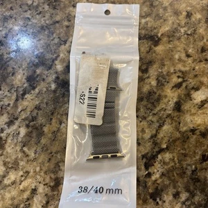 Milanese Mesh Apple Watch Band- 38/40 MM- New In Package - Zdjęcie 1 z 2