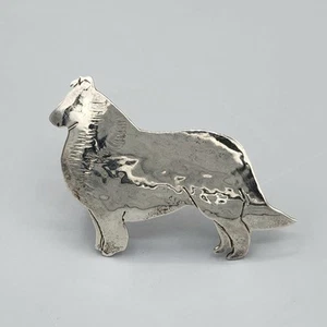 Broche de arte popular con figura de perro Collie de plata esterlina artesanal firmado 10,6 g - Imagen 1 de 16