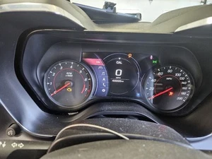 Cuadro de instrumentos Camaro 2020 84726919 velocímetro 49 k millas - Imagen 1 de 12