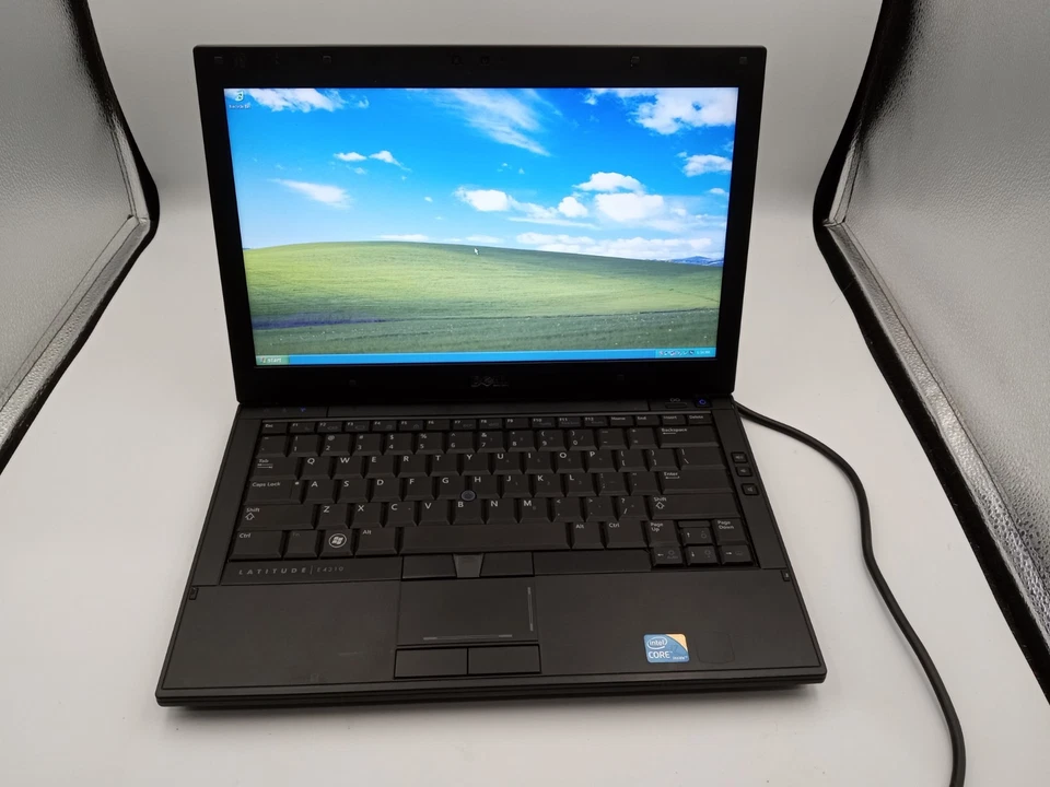 Dell Latitude E4310 13" Laptop i7-620M 4GB RAM 320GB HDD WinXP *BAD BATTERY* -RR - Image 1 of 4