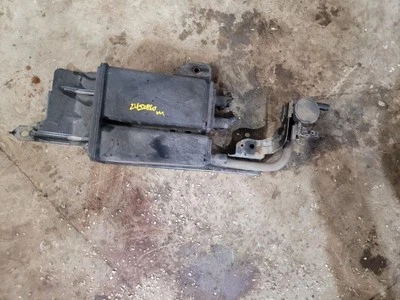 CX-9      2015 Fuel Vapor Canister 1931548 Foto 1 de 4