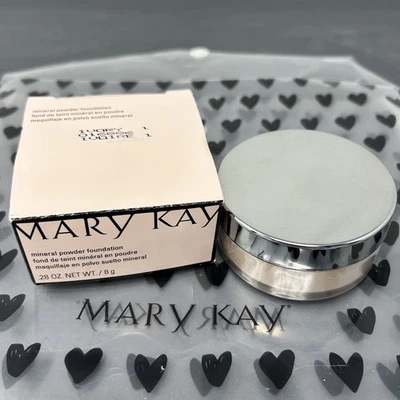 New NEW MARY KAY Mineral Powder Foundation .28  oz 040984 Ivory 1 FAST SHIP - Image 1 of 3