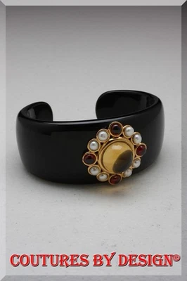 Brazalete abierto negro de 2,75" de ancho St John con piedra ámbar grande nuevo con etiquetas precio de venta sugerido por el fabricante $300 Foto 1 de 2