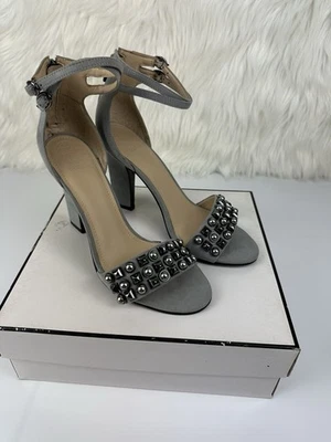 Guess Womens Gray Open Toe Adjustable Strap Heels Size 9.5 M New - Image 1 of 4