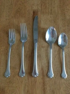 ONEIDA USA Stainless MIDTOWNE 18/8  Your Choice KNIFE FORK SPOON Very Good   171 - Picture 1 of 10