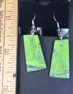 Pendientes colgantes de losa de mármol nativo americano suroeste verde gaspito - Imagen 1 de 1