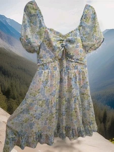 Madden NYC Junior L Floral Off The Shoulder Smocked Waist Summer Mini Dress EC - Picture 1 of 17