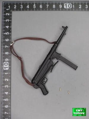 1:6 Scale DID D80172 WWII German Otto Skorzeny - MP40 Submachine Gun  - Image 1 of 4