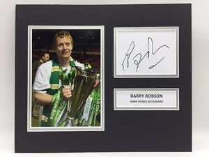RARE Barry Robson Celtic Signed Photo Display + COA AUTOGRAPH BHOYS GLASGOW - Picture 1 of 3
