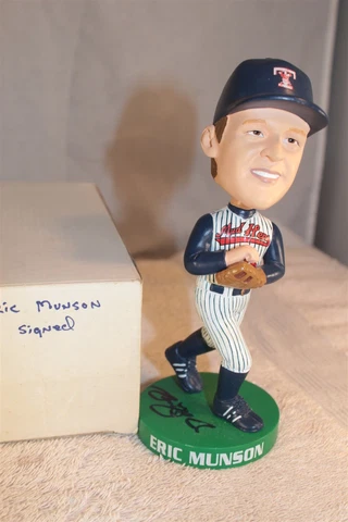 BOBBLEHEAD TOLEDO MUD HENS ERIC MUNSON SIGNED 7 1/4" TALL NO COA Cover