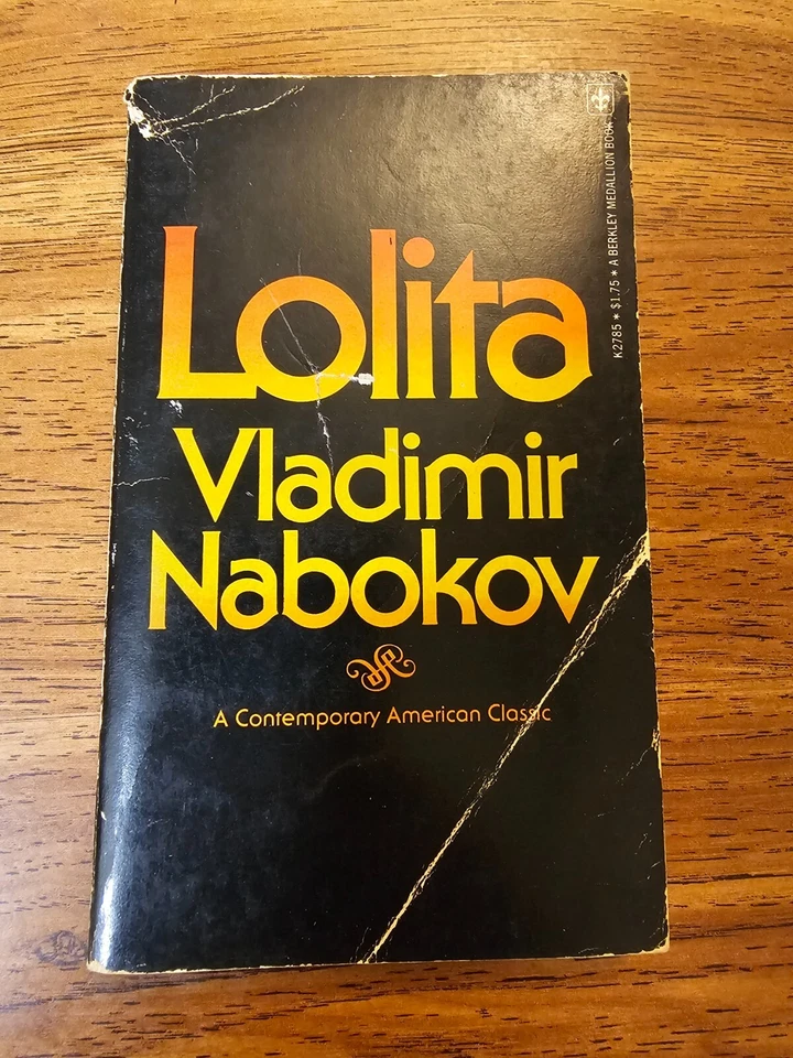 Lolita Vladimir Nabokov 1966 Berkley Classics Vintage Paperback - Image 1 of 4