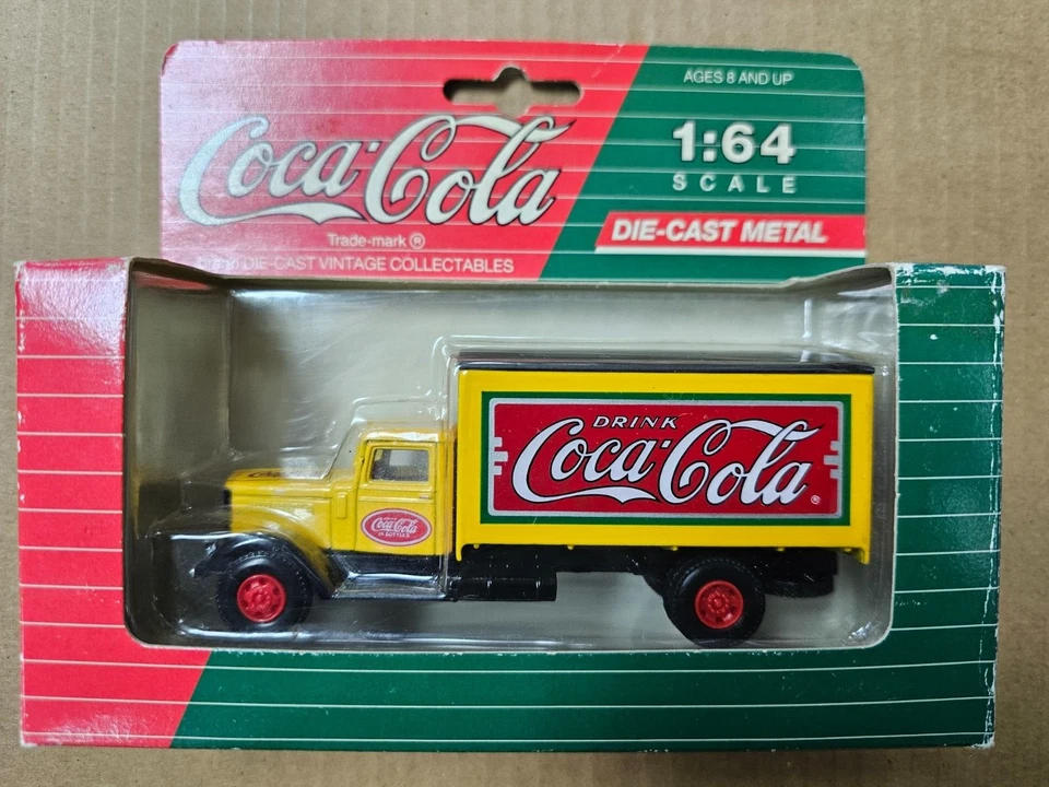 Vintage Coca-Cola Mack Die Cast Truck Model CJ C02011 1 64