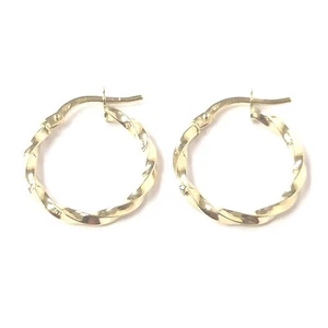 9ct Gold Twisted Hoop Earrings Snap Closure 19.22cm High 18mm Wide 0.8g - Picture 1 of 18