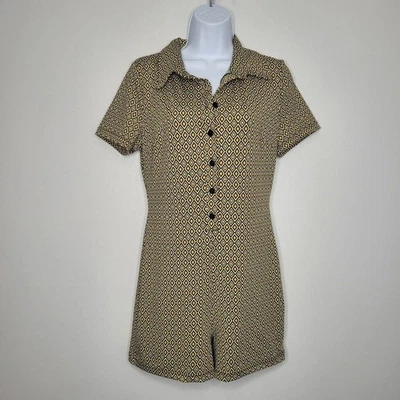 Corazón y Tacones Años 70 Ambiente Estampado Geométrico Disco Groovy Botón Parcial Mameluco Delantero Foto 1 de 4